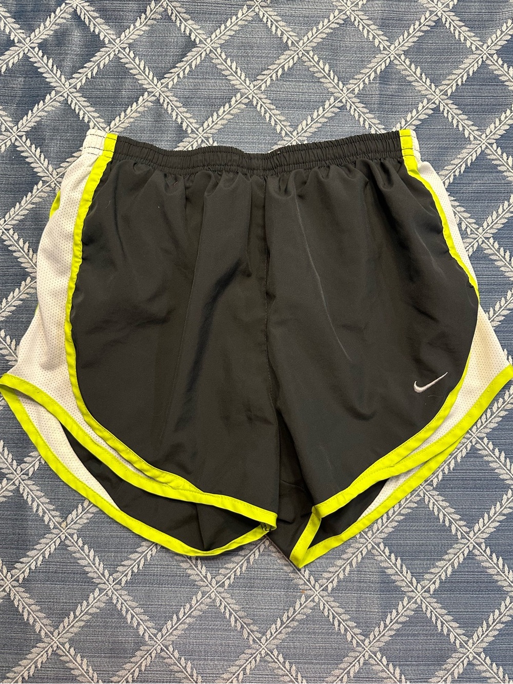 Nike White and Grey Dri-FIT Athletic Shorts Size Small